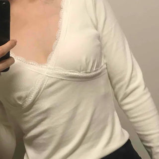Natural Winter Inner Plain V-neck Long Sleeve T-shirt