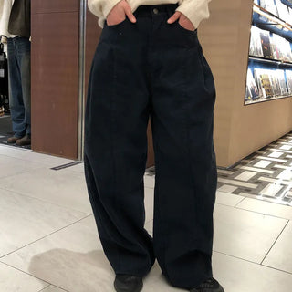 Curved Wide Pants