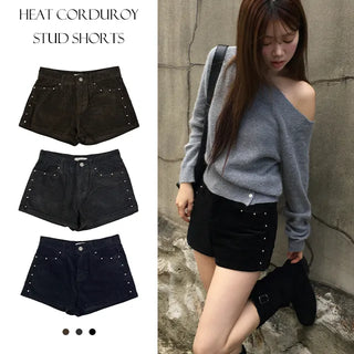 Heating Corduroy Studded Shorts