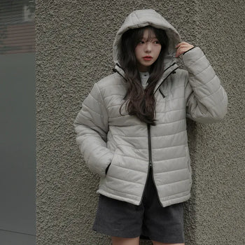 Penta Three-Zipper Two-Way Lightweight Padded Jacket