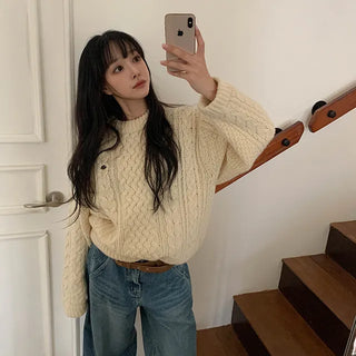 Woody Wool Cable Knit