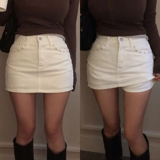 Yachtri stud skirt