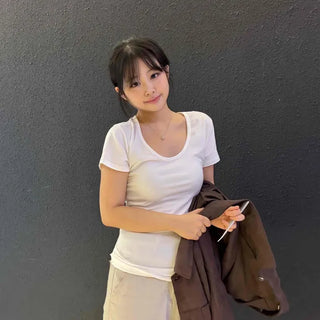 Street Plain Deep V Short Sleeve T-shirt