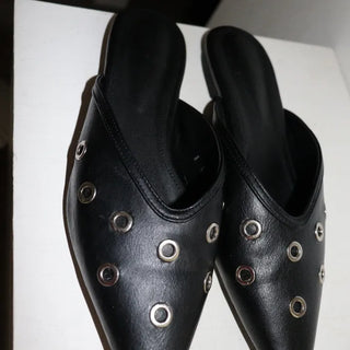 EYELET Stiletto Mule