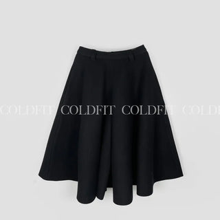 Premium Wool Wide Bermuda Pants
