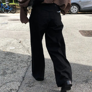 Like Black Pants