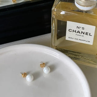 Bevil pearl earrings
