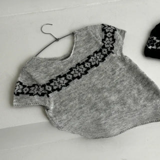 Flower Layered Cap Knit