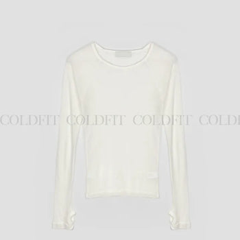 Raglan fingerhole t-shirt