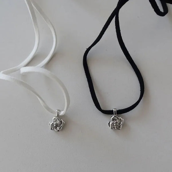 Rose Pendant Strap Choker