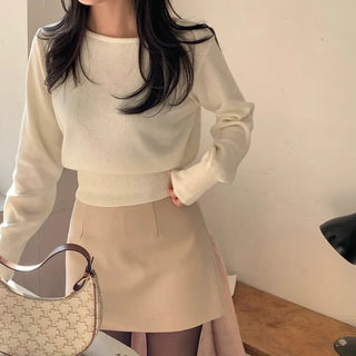 Jayna Boat Neck Ribbed Delicate Fit Basic Knit
