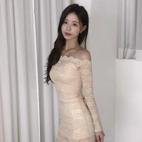 Romantic Off-Shoulder Lace Slim-Fit Mini Dress