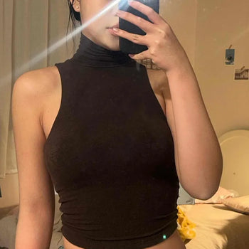 Slim Fit Halter Neck Crop Sleeveless T-shirt