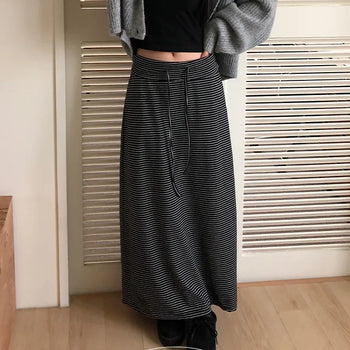 Pibo Striped Knit Folding Long Skirt