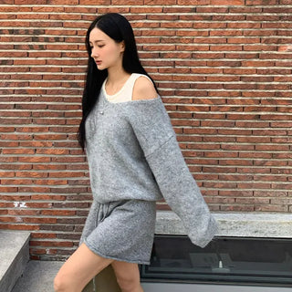 Sleeveless Layered Knit