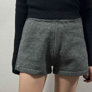 Homewear Style Color-Contrast Hem Relaxed Fit Knit Shorts