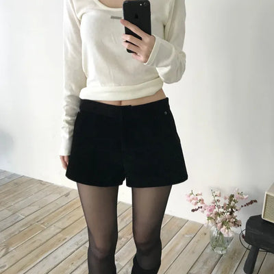 Black corduroy shorts (one color)