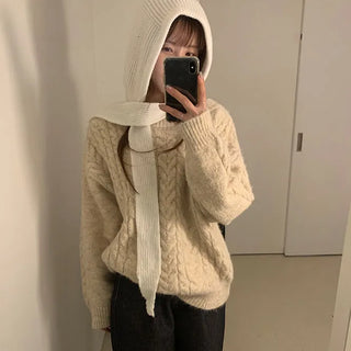 T1 Off-shoulder Cable Knit
