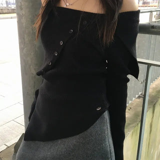 Una Button Off-Knit