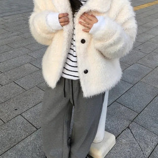 *High Quality/Warm* Cozy Fur Coat