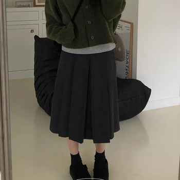 Moyo Vintage Pleated Midi Skirt
