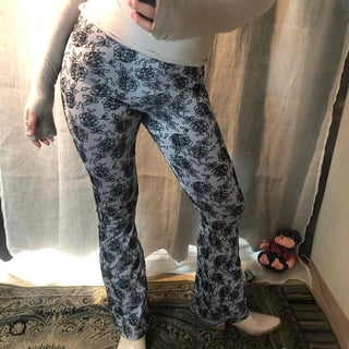 Flower Jacquard Slim Pants