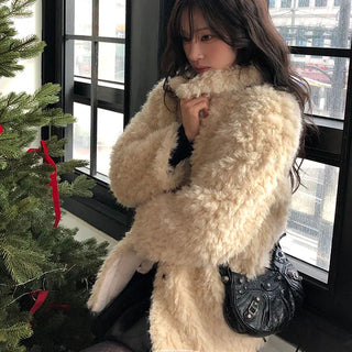 Kumo Winter Collared Fur Midi Half Jacket