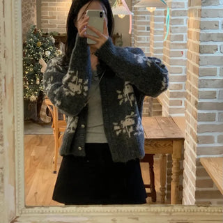 Berryu Nordic Snowflake Knit Cardigan