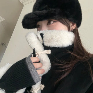 Maki Cat Mink Fur Soft Cap