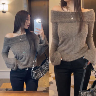 Atening off-shoulder t-shirt