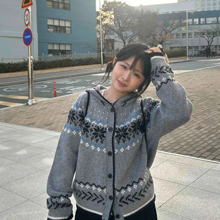 Winter Flake Zigzag Line Hooded Button Knit Cardigan