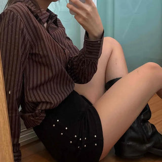 Studded Point Pleated Elastic Waist Shorts