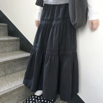 Suede tiered long skirt