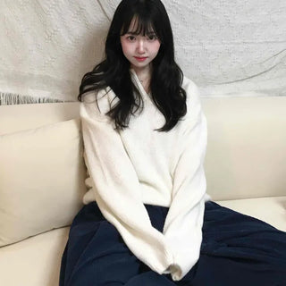 Soft Touch V-Neck Oversized Loose Knit