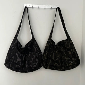 Curtain Camo 3D Pocket Shoulder Bag