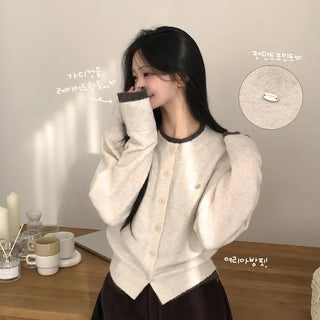 Contrast Point, Layered One-piece Round Neck Wool Pendant Avant-garde Loose Fit Knit Cardigan