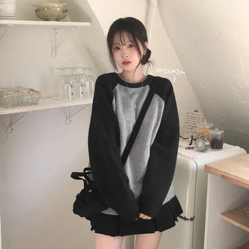 Lovely Mood, Thick Wool Contrast Raglan Round Neck Avant Loose Fit Long Sleeve Knit