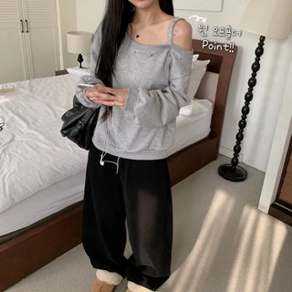 [Fleece-lined] Eyelet Strap One-Off Shoulder Sweatshirt