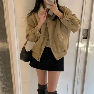 Drizzle Shearling Collar Suede Mustang