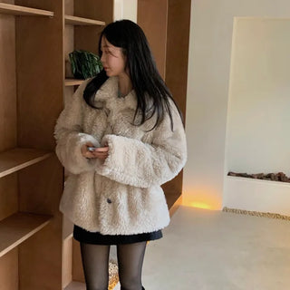 Bellis Collar Sherpa Fur Half Jacket