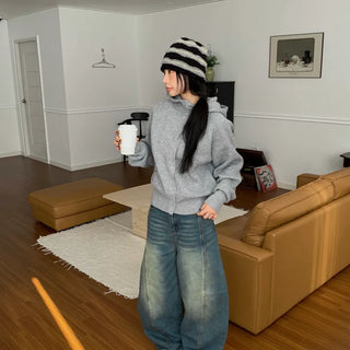 Out Curved Balloon Denim Pants