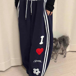 Cute Embroidered Patch Two-Line Balloon Fit Training Pants