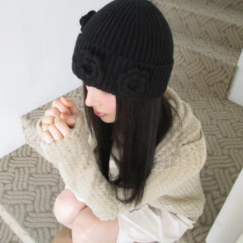 Three Flower Beanie (3 colors)