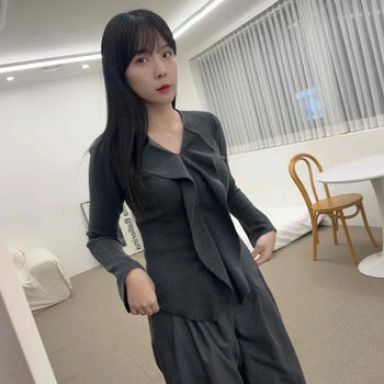 Wave Ruffle Knit