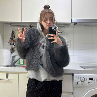 Fluffy, fluffy fur cropped short jacket