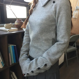 Hira diagonal button hoodie