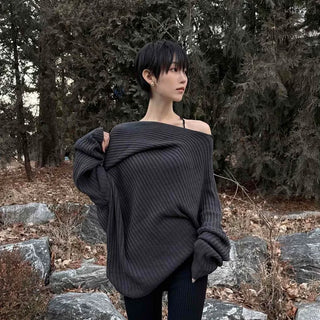 Melting Rib Off-Shoulder Ribbed Knit