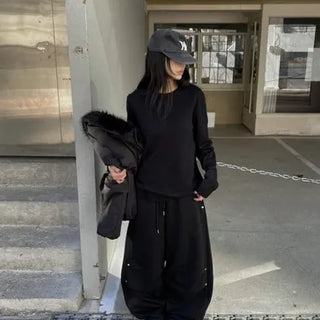 Mild Essential Round Knit