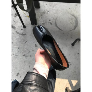 Tabi Flat Shoes (2 colors)