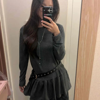 Slim-fit long-sleeve t-shirt with frill hem detail